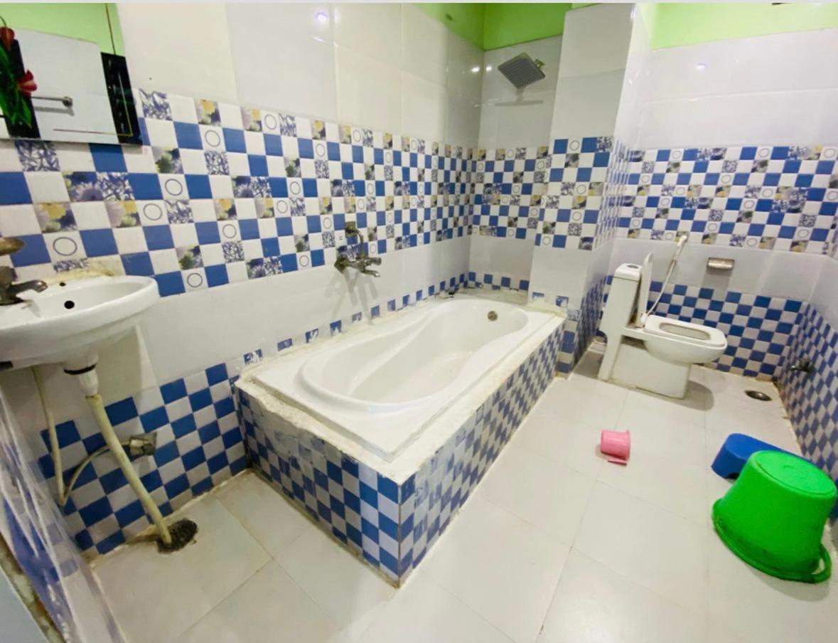 Basant Vihar International Hotell Gaya Exteriör bild